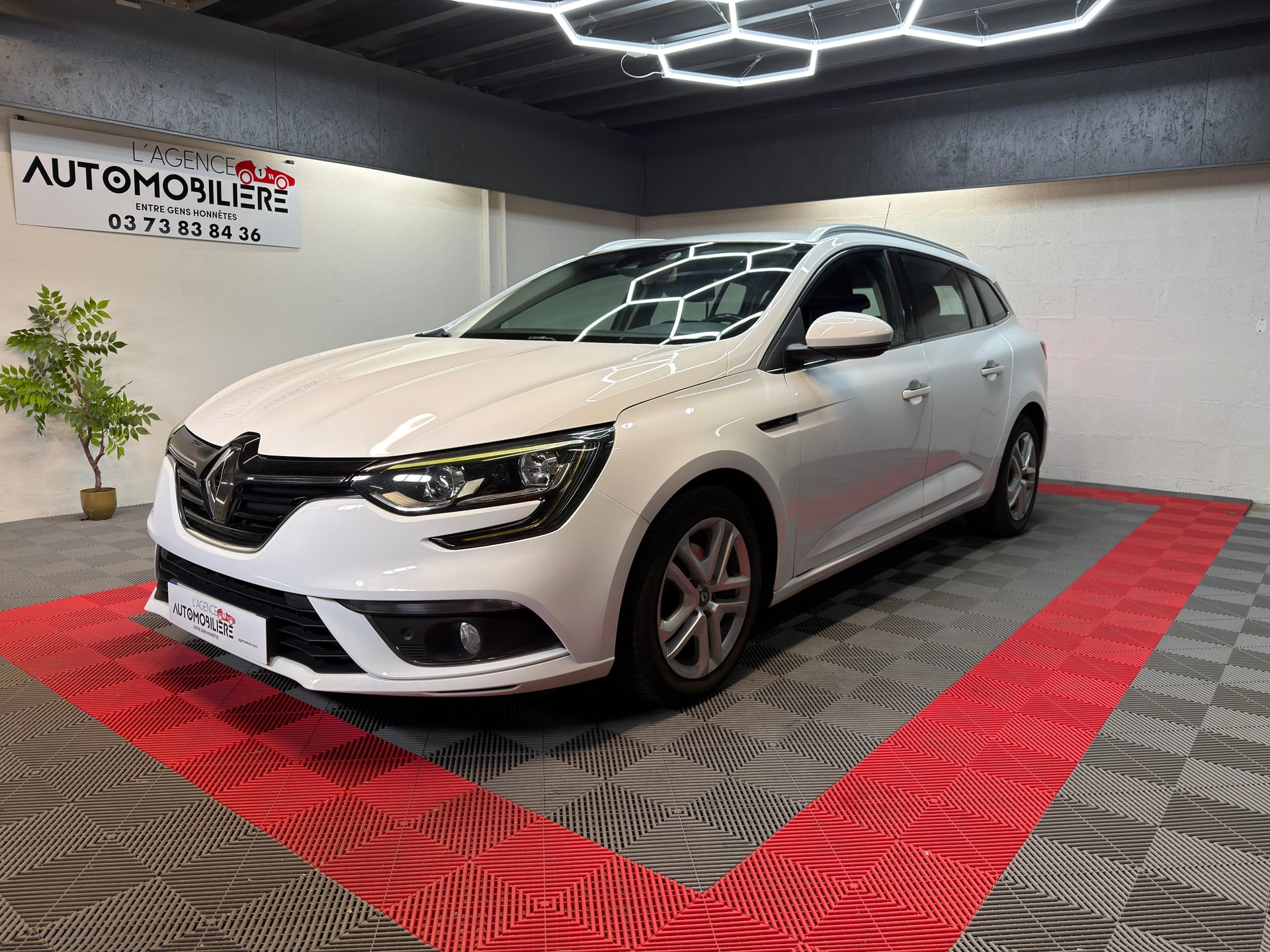 Renault Megane Estate 1.5 dCi 90ch energy Zen