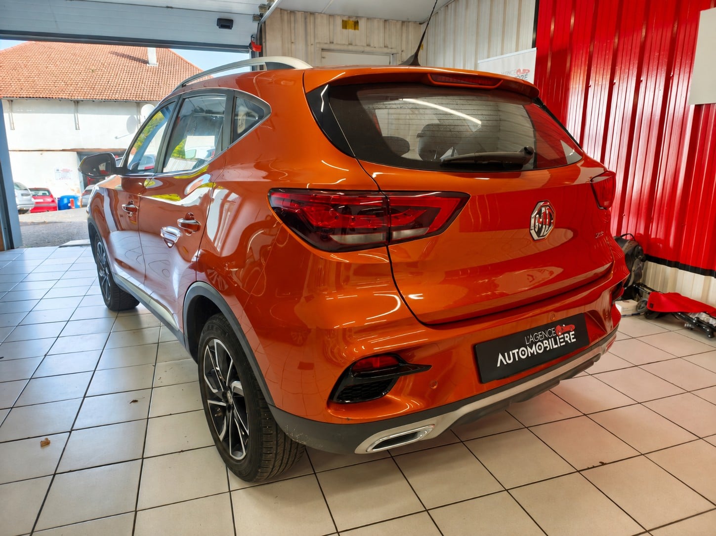 MG ZS MG ZS 1.5 VTI 106CV 2WD LUXURY CAMERA 360 INTERIEUR CUIR CHAUFFANT — 2
