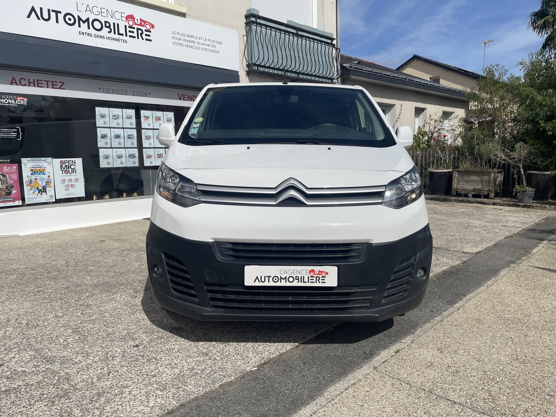Citroen Jumpy III M 1.6 BlueHDi 115 cv - Business - 2ème main - Atellage — 2