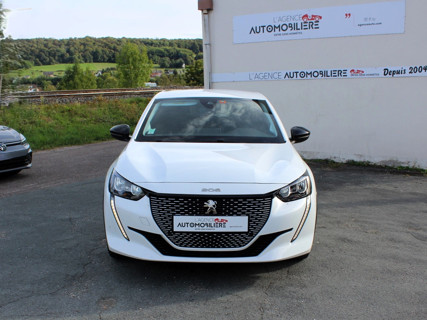 Peugeot e-208 136 CH Style SUIVI EXCLUSIF PEUGEOT — 2