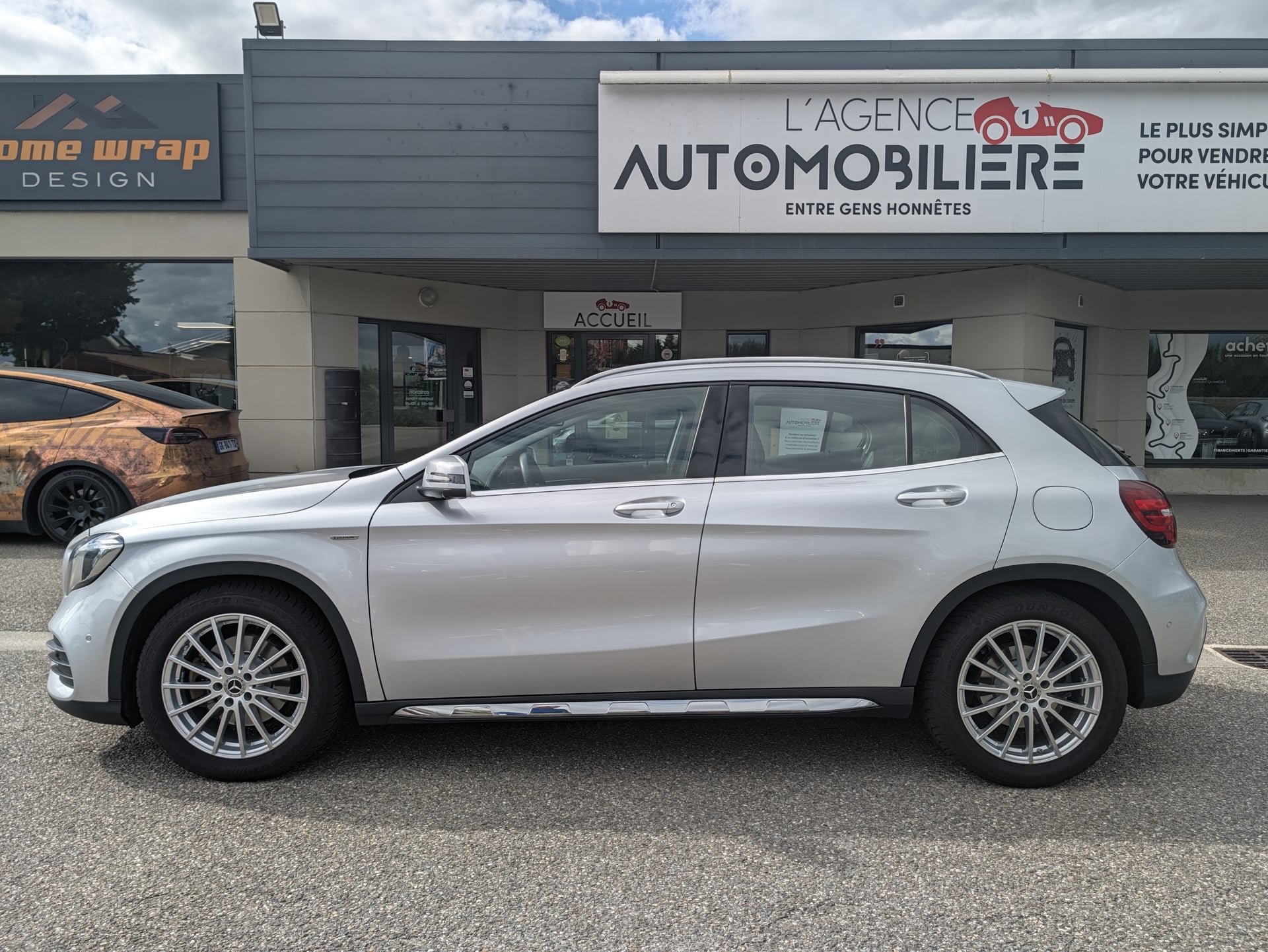 Mercedes-Benz Classe GLA 250 7-G DCT 4-MATIC Edition — 2
