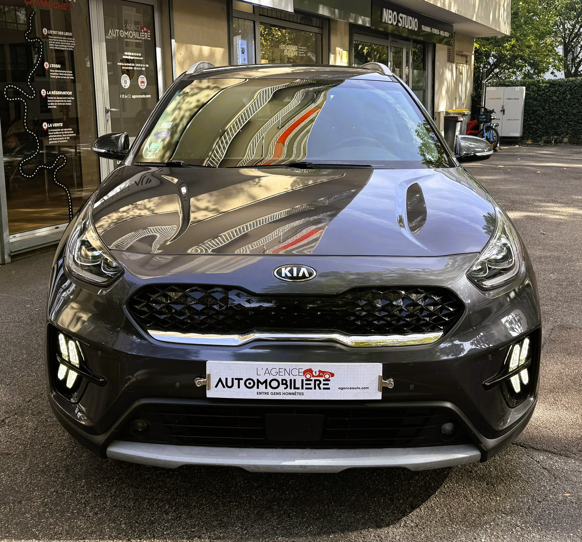Kia Niro 1.6 GDI HYBRIDE 141 DESIGN DCT6 — 2
