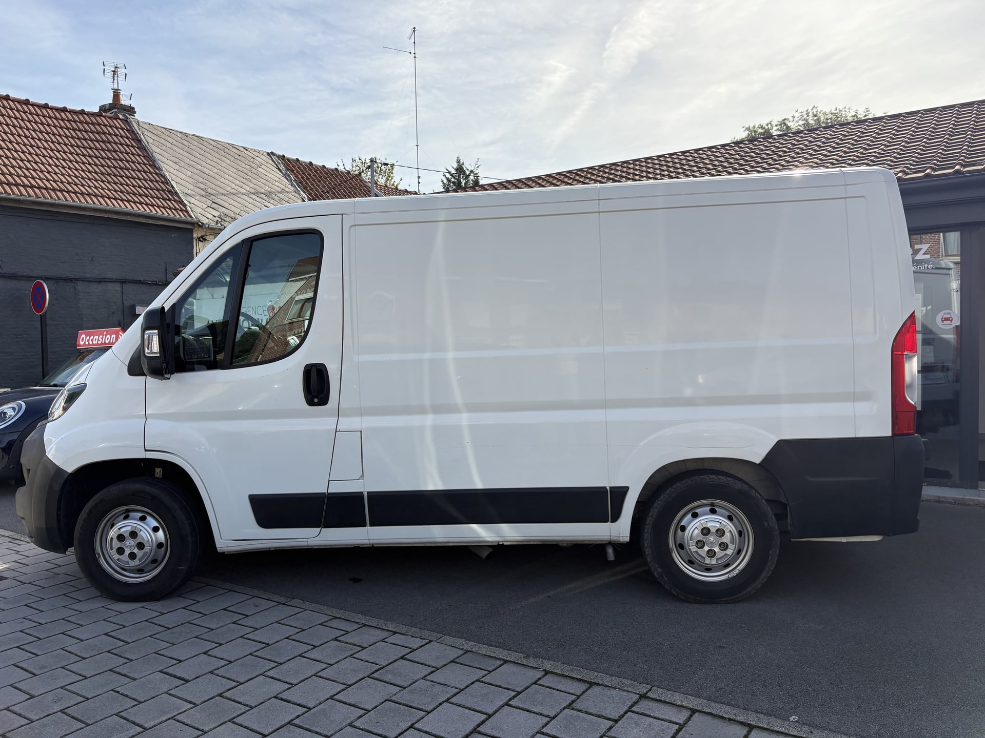 Peugeot Boxer Fg 333 L1H1 2.2 BlueHDi S&S 120ch Premium — 2