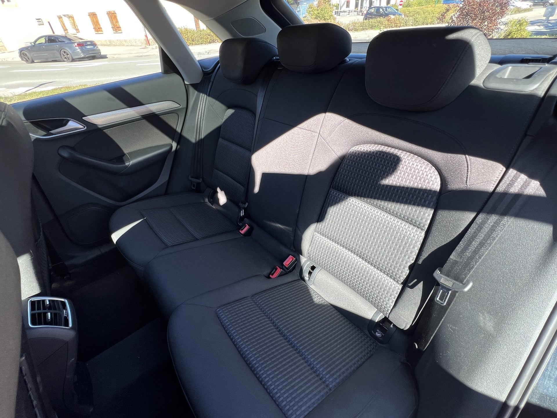 Audi Q3 2.0 tdi 184ch QUATTRO S-TRONIC7 — 40