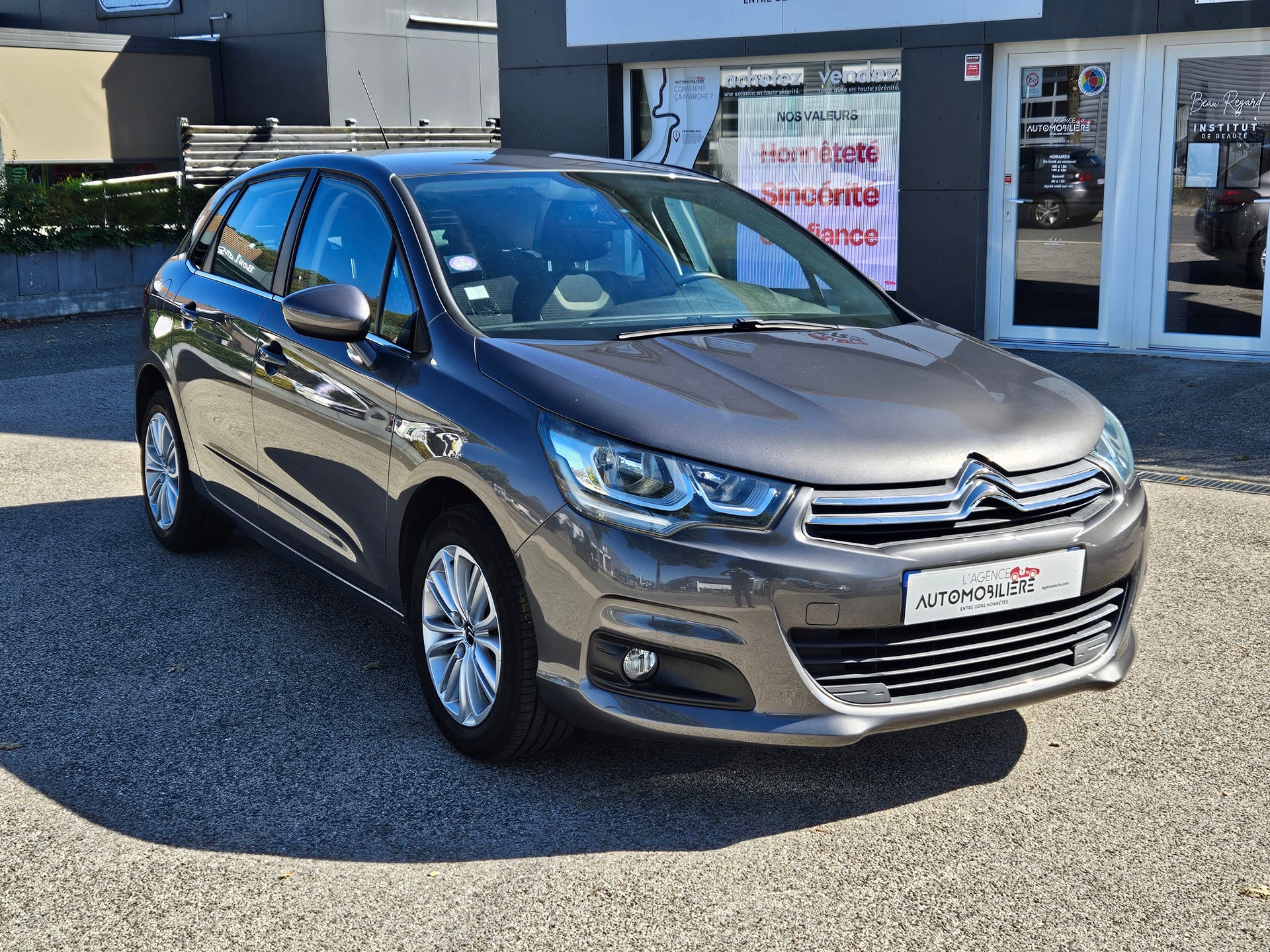 Citroen C4 1.2 Puretech 110 ch FEEL — 2