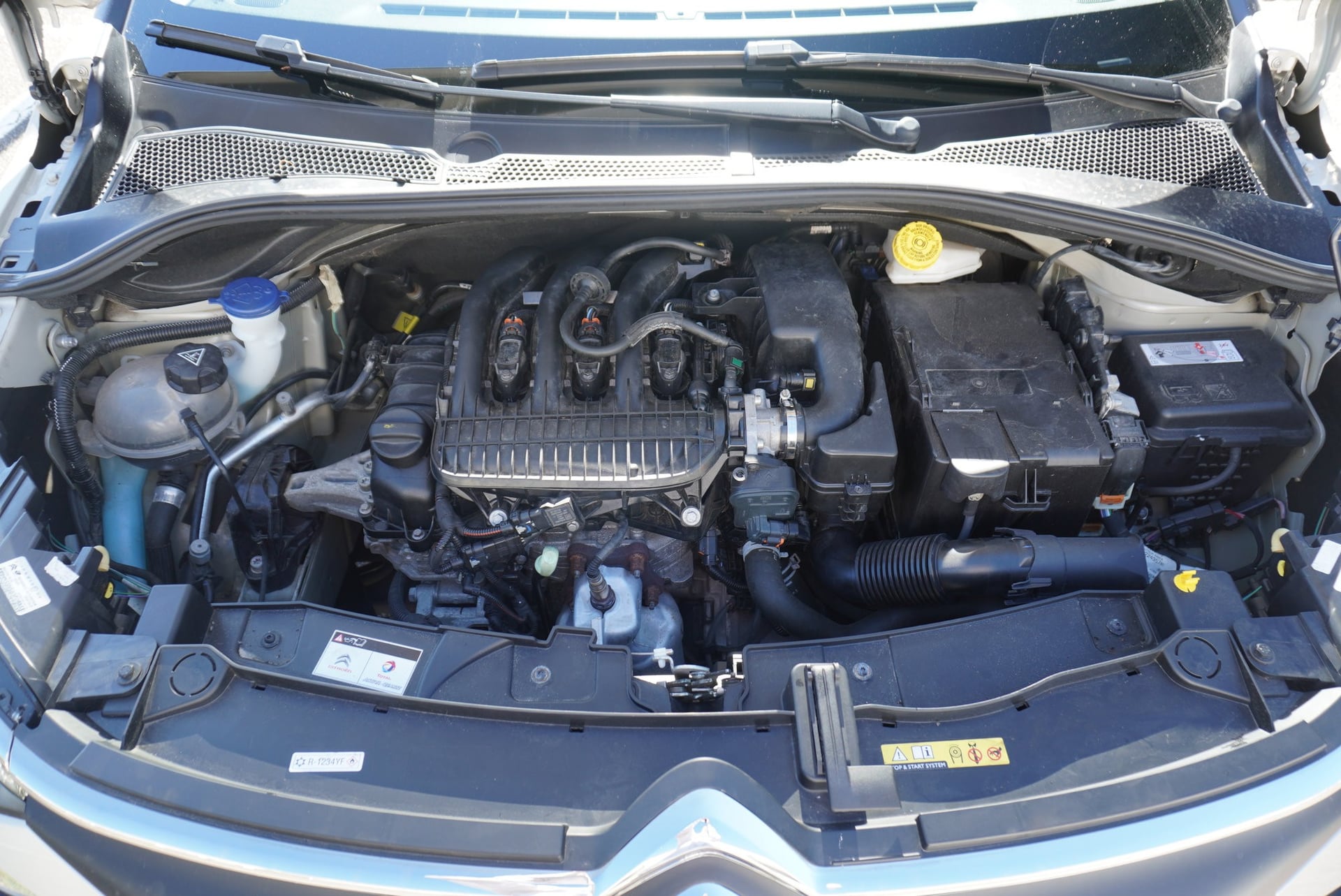Citroen C3 1.2 Puretech 83 ch Feel Pack Distri faite — 32