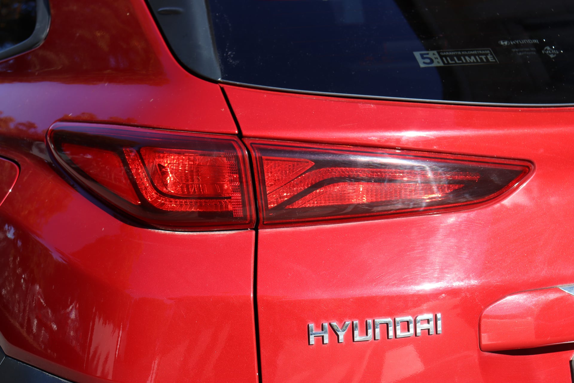 Hyundai KONA 1.0 T-GDi 120 Créative BVM (Attelage, CarPlay, Caméra) — 38