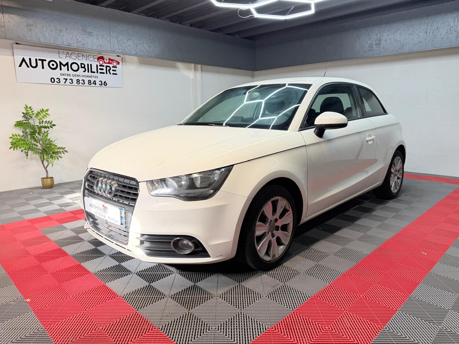 Audi A1 I 3 Portes 1.6 TDI 16V 105 cv