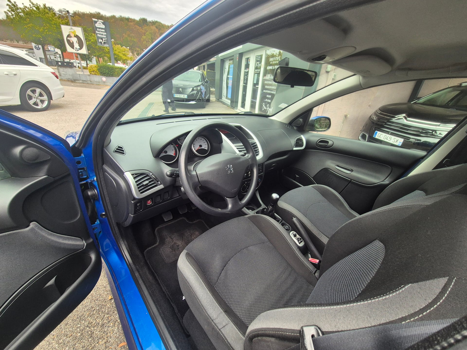 Peugeot 206 Plus 1.4 i 73 cv TRENDY CLIM REGULATEUR — 18