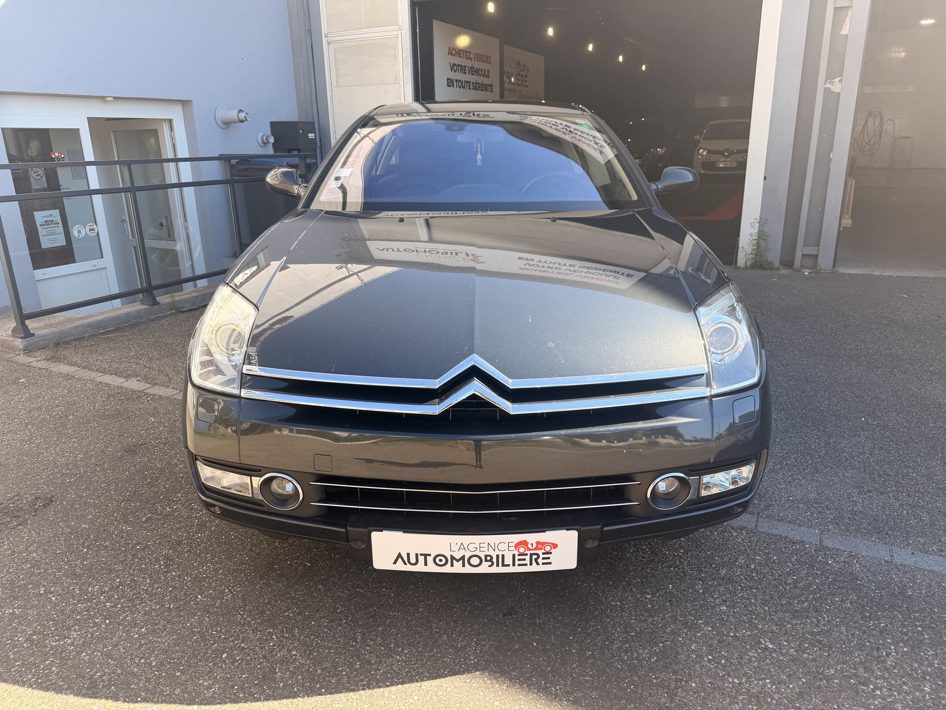 Citroen C6 2.7 HDI V6 204 Exclusive Affichage tête haute - Sièges chauffants - Bluetooth — 30