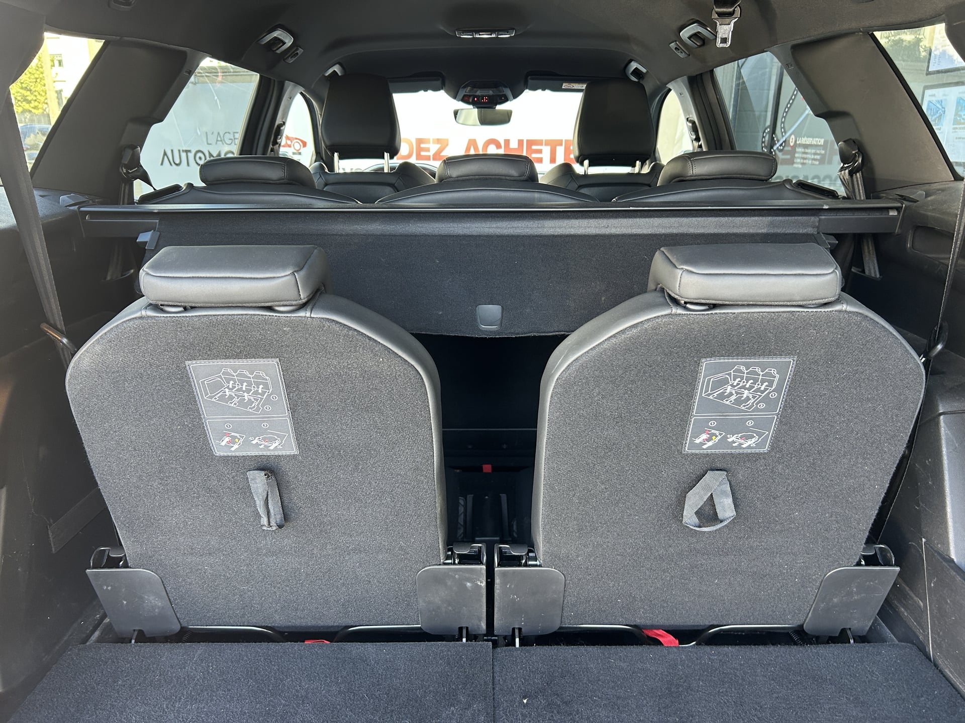 Peugeot 5008 GT PACK 180CH - SUIVI COMPLET - PREMIERE MAIN — 25