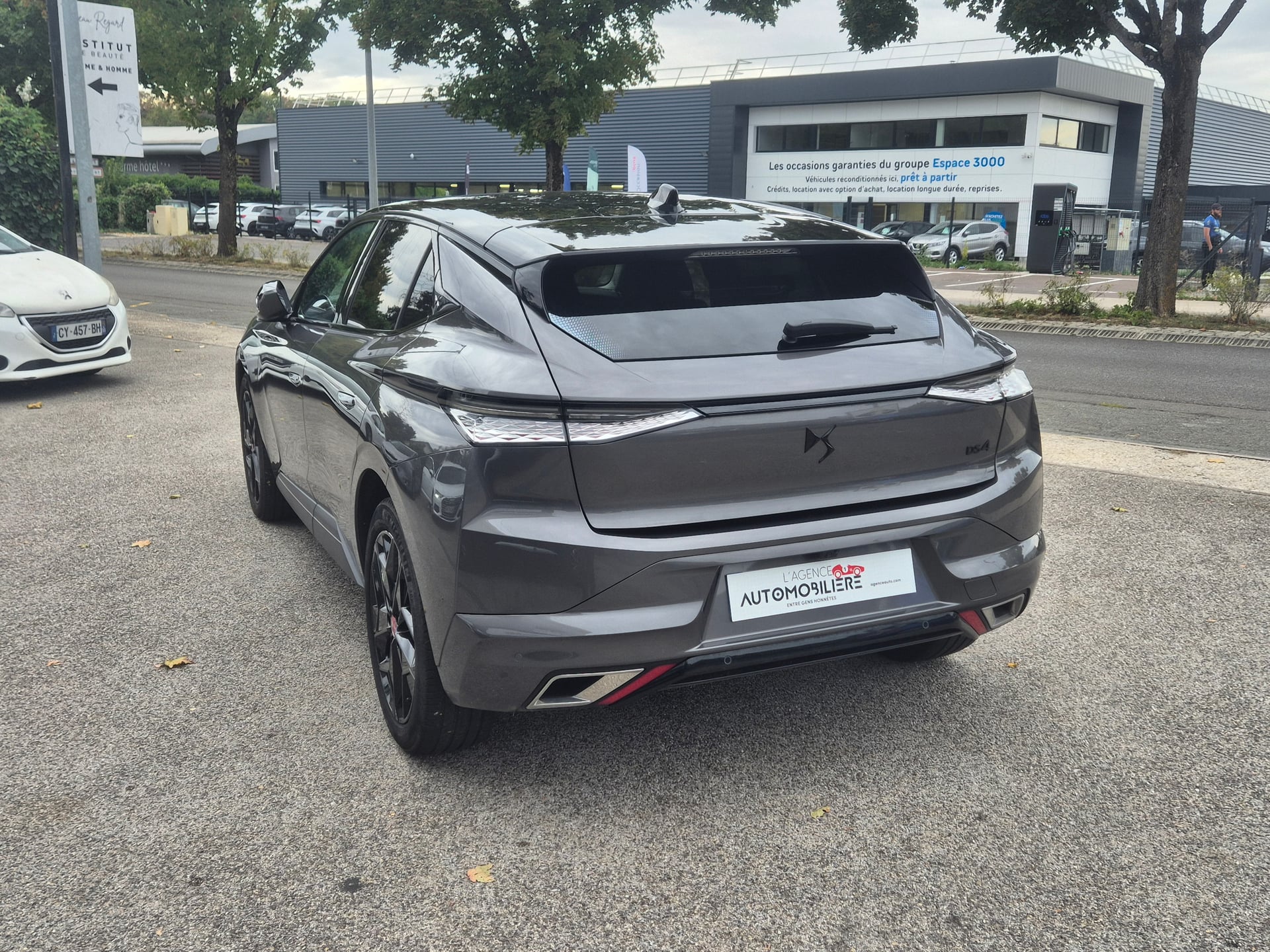 DS DS 4 1.5 Blue HDi130 CV EAT8 Boîte auto PERFORMANCE LINE — 27