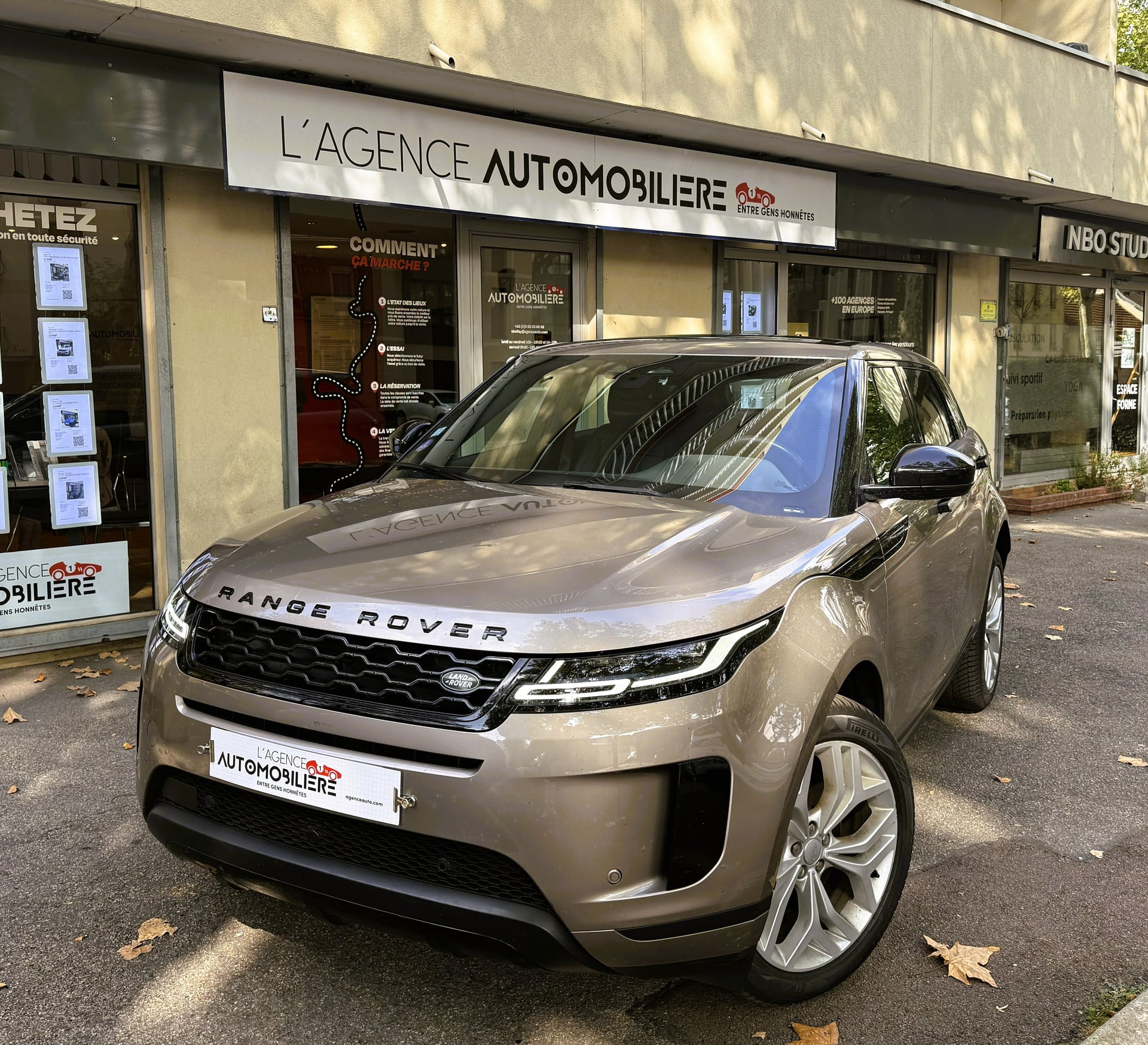 Land Rover Range Rover Evoque II P200 FLEXFUEL MHEV AWD R-DYNAMIC SE BVA9 -ENTRETIEN LAND ROVER- GARANTIE CONSTRUCTEUR