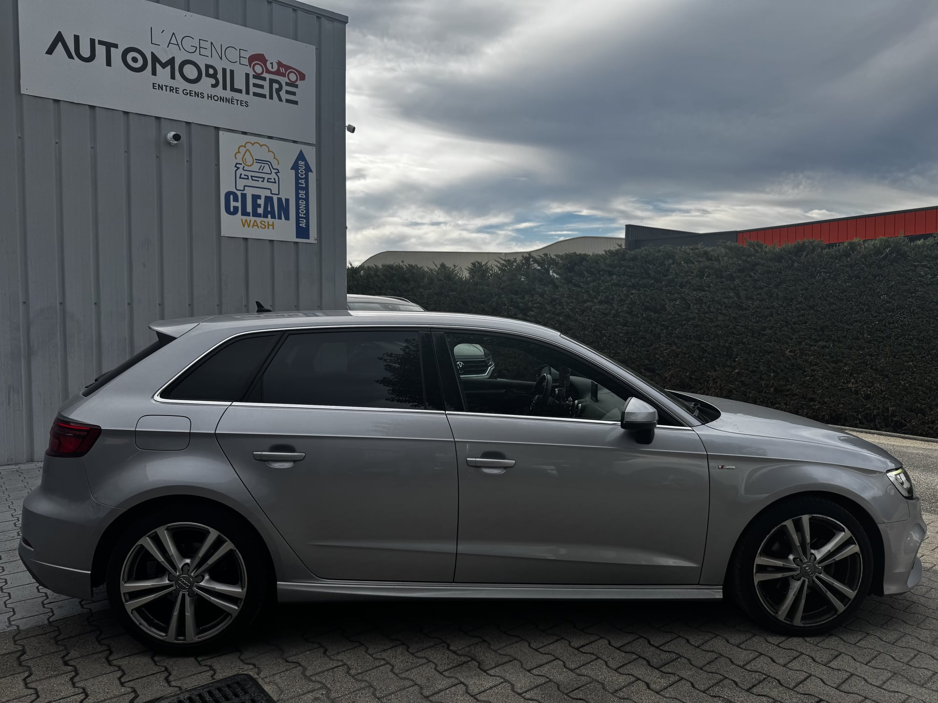 Audi A3 Sportback 35 1.5 TFSI 16V GPF S-Tronic7 S&S 150 cv BVA S-LINE — 2