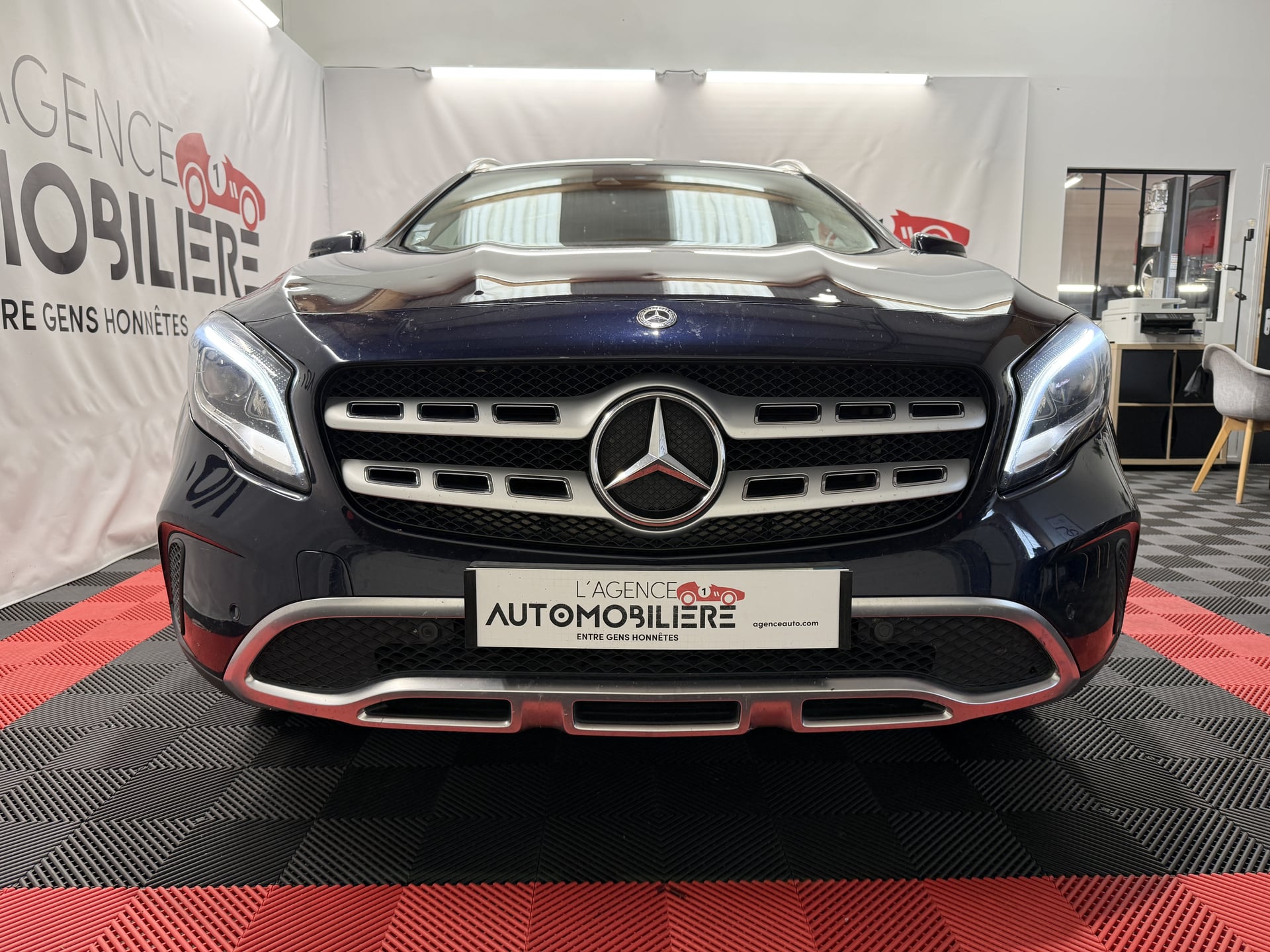 Mercedes-Benz Classe GLA 200 CDI BUSINESS EXECUTIVE EDITION 136CH — 2