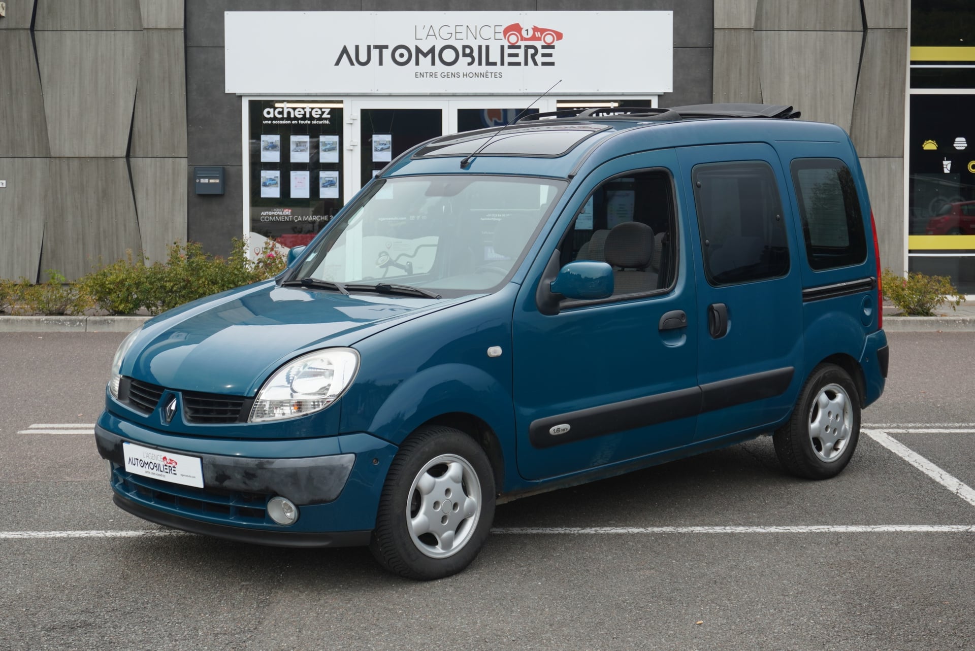 Renault Kangoo 1.6 16v Luxe Privilège boite auto