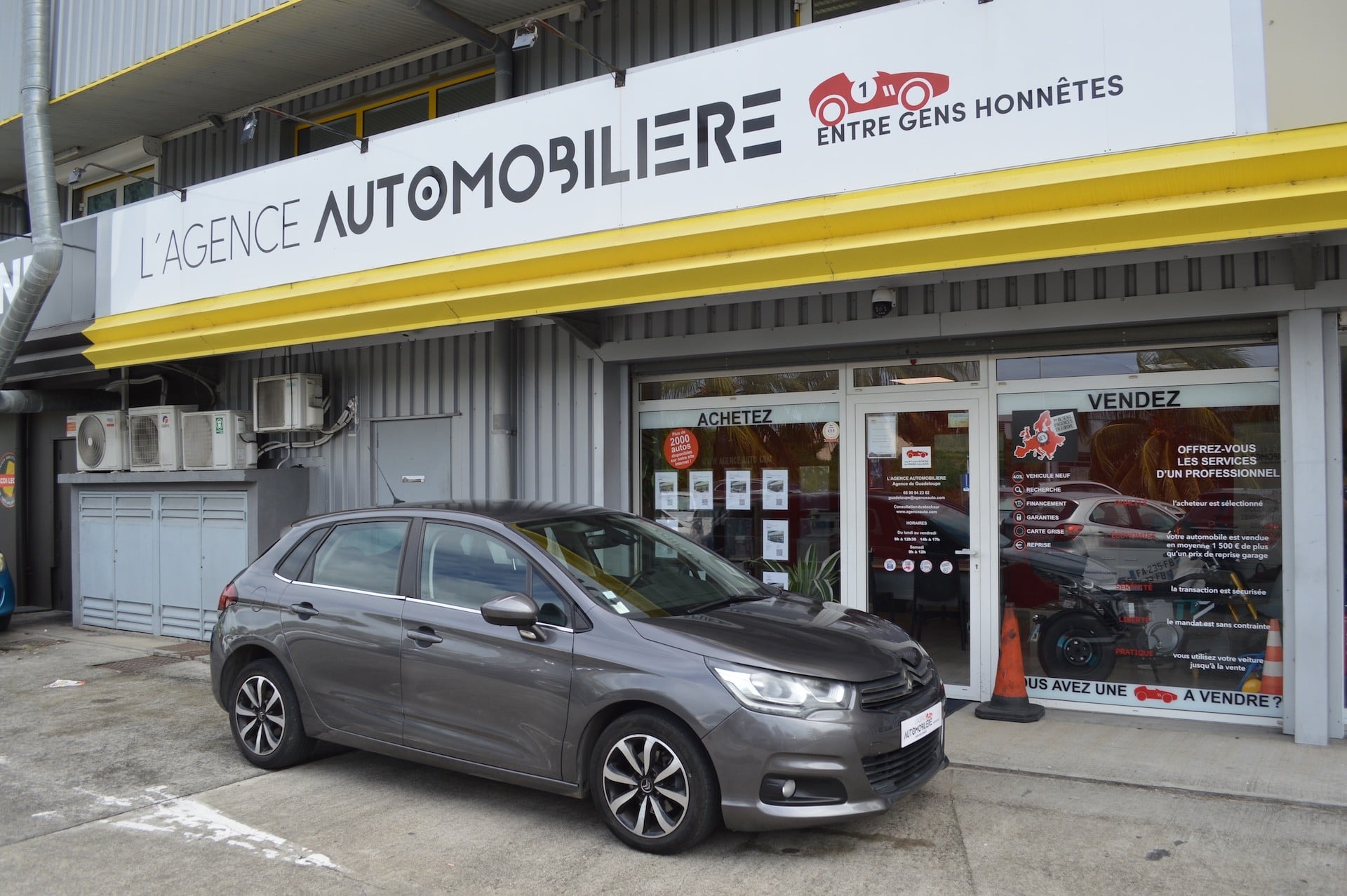 Citroen C4 1.6 BLUEHDI 120 S&S SHINE BVA6