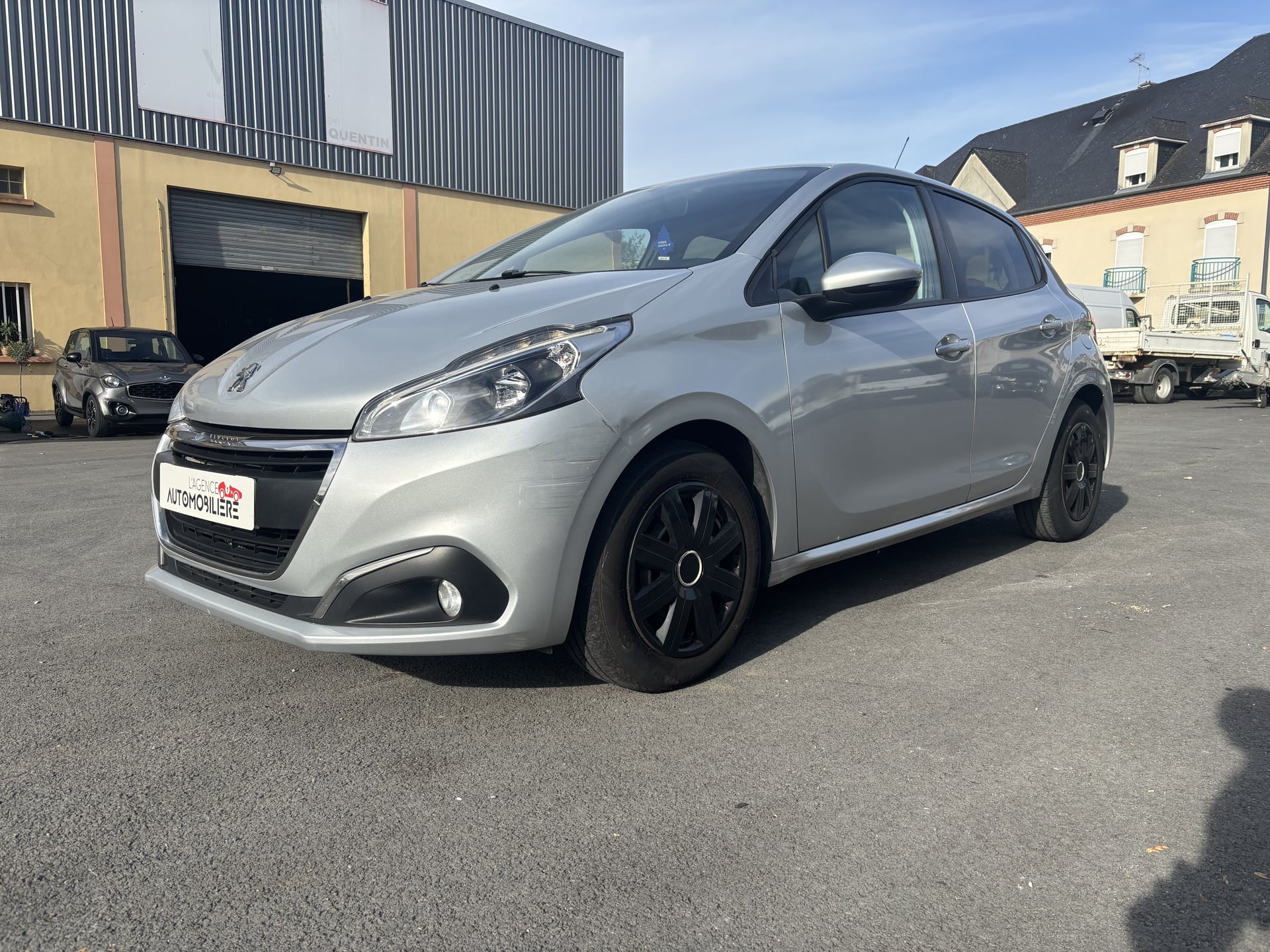 Peugeot 208 Phase 2 1.6 BLueHDI 100cv Active BVM