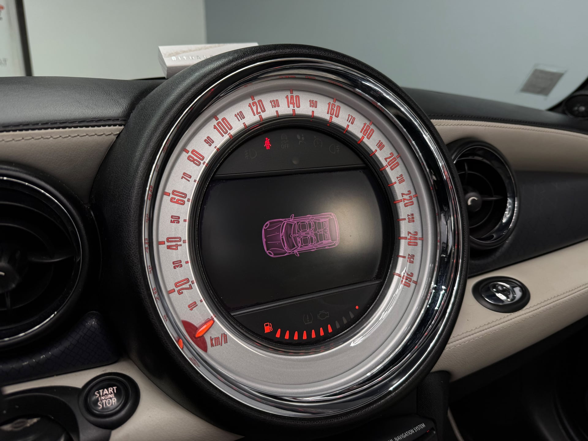 Mini Mini COOPER S (R57) CABRIOLET 1.6 184 Ch - SUIVI MINI — 32