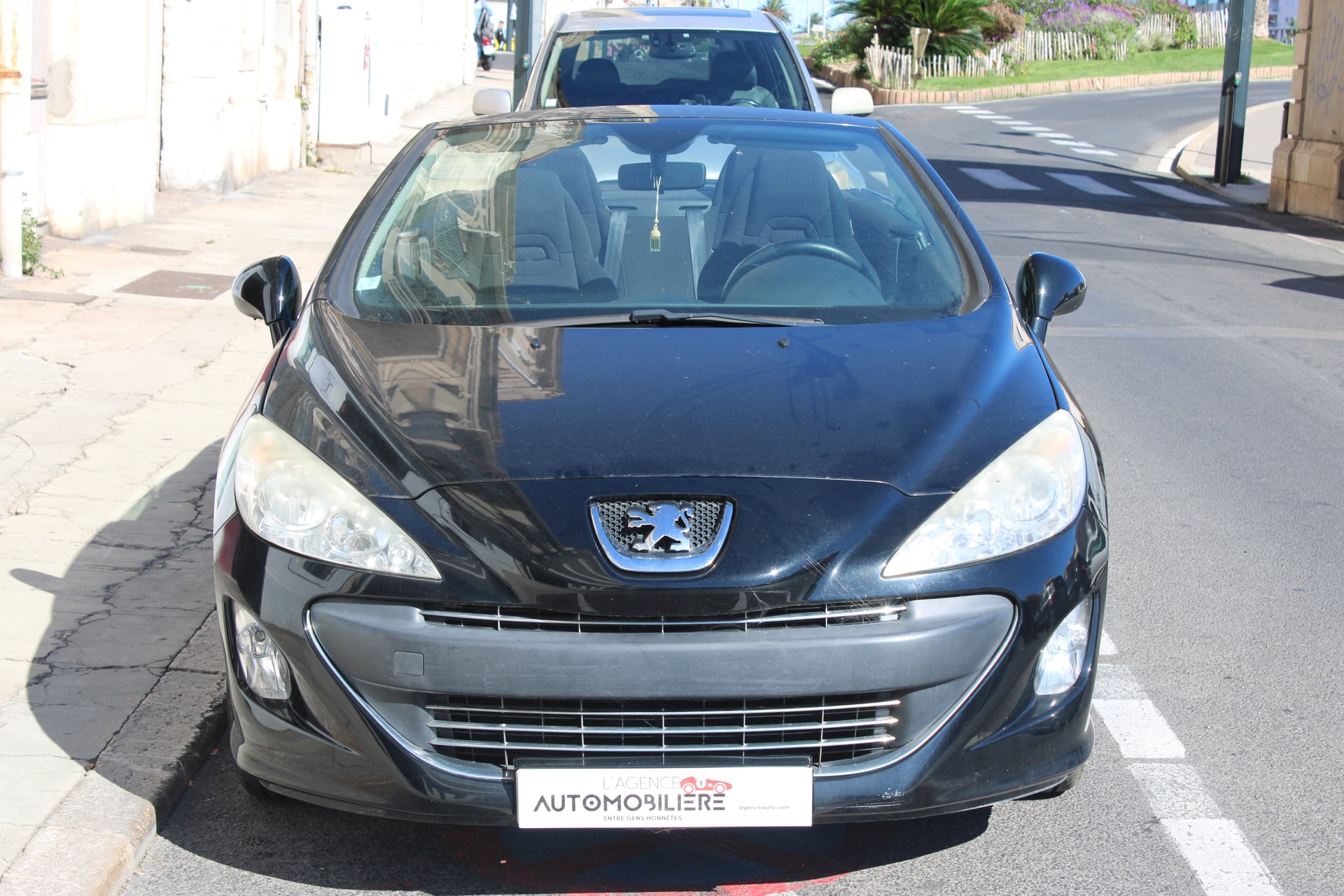 Peugeot 308 GENERATION-I CC 1.6 VTI 120 SPORT ( Moteur à chaîne, Clim ... ) — 2