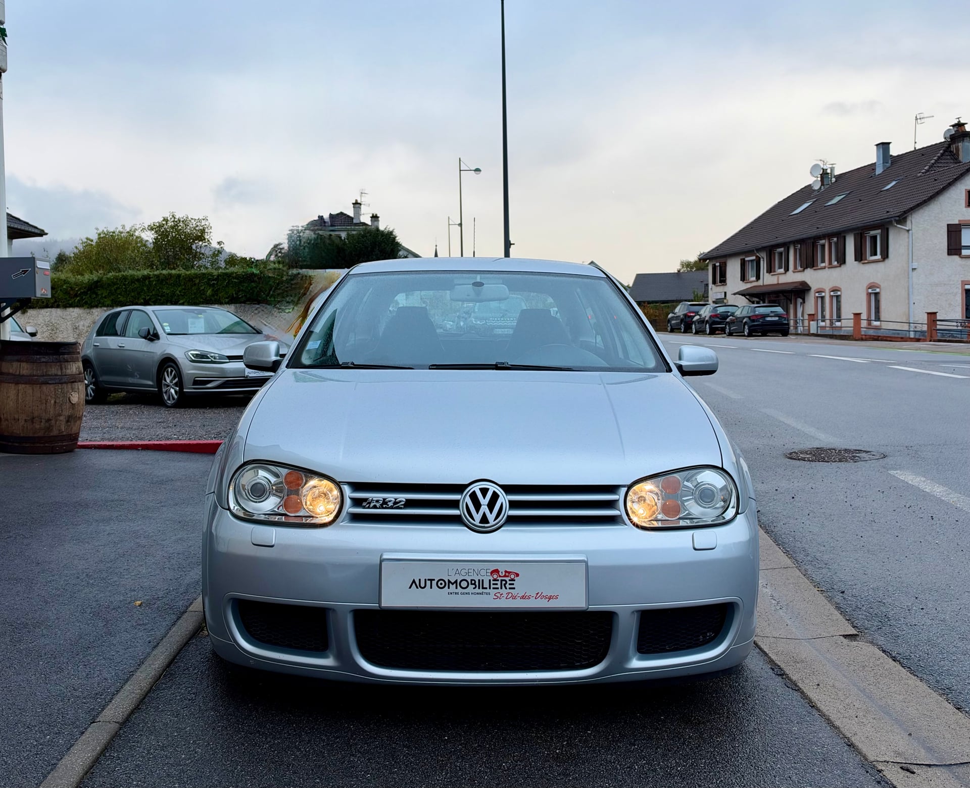 Volkswagen Golf IV 4Motion R32 3.2 i V6 24V 241ch — 2