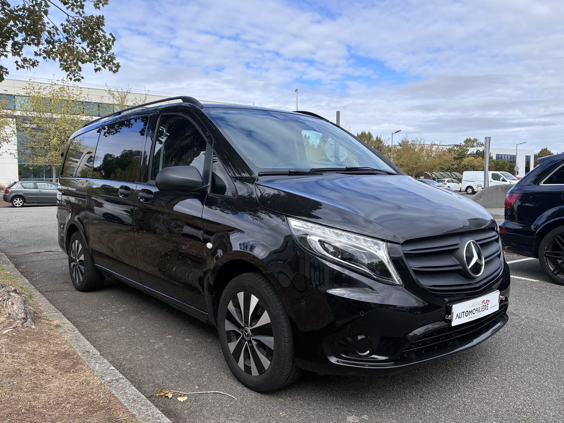 Mercedes-Benz Vito TOURER 116CDI 163CH Long 9G-Tronic - 9 places
