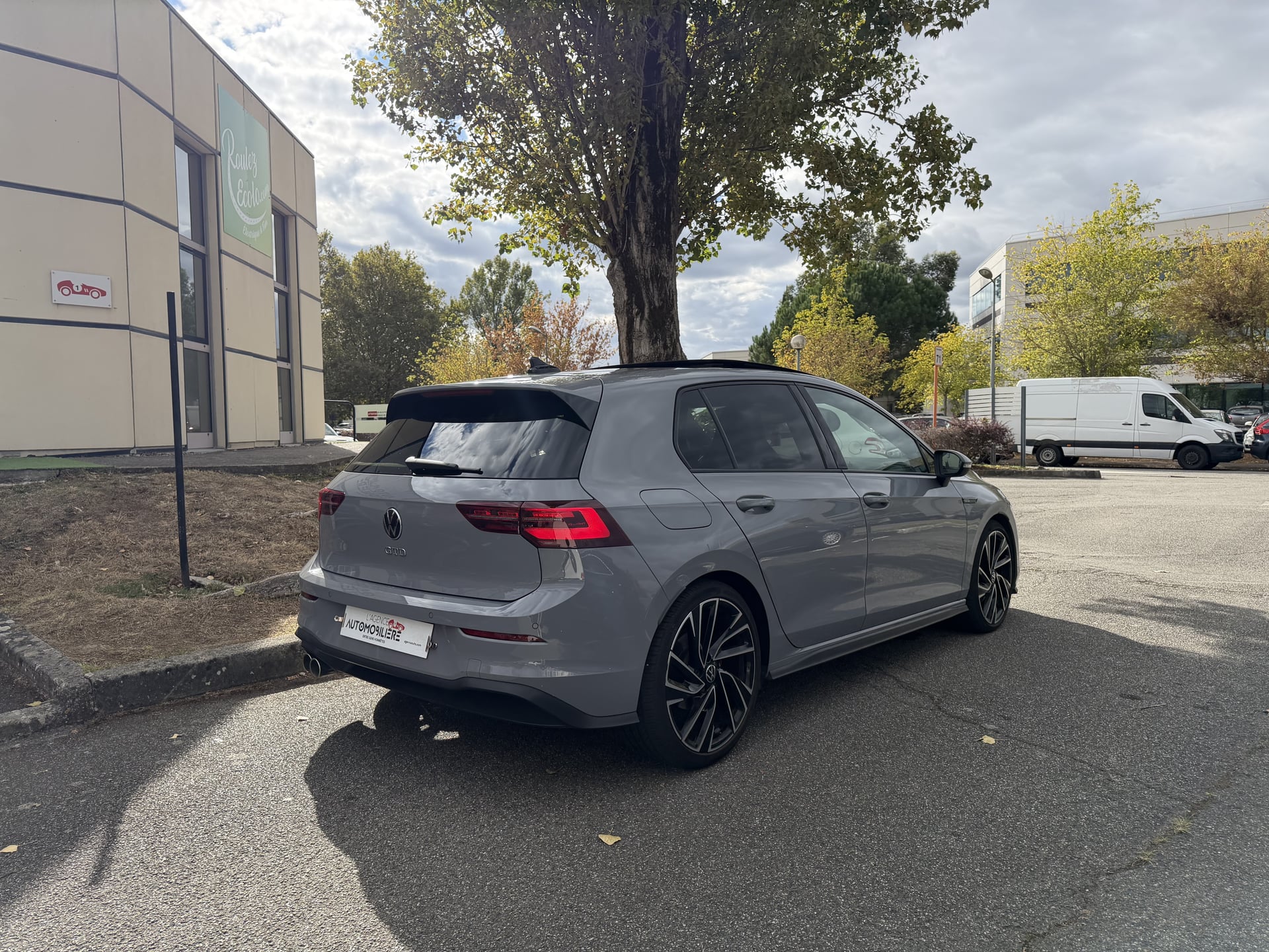 Volkswagen Golf 2.0 TDI 200ch GTD Gris Nardo - Toit ouvrant — 2