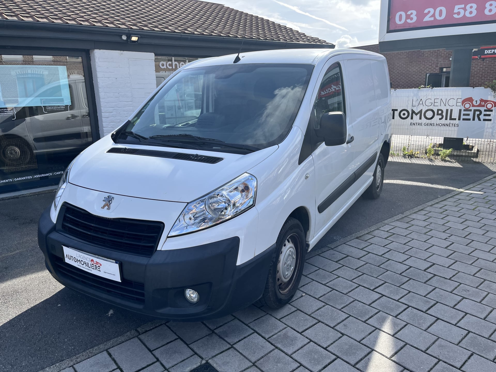 Peugeot Expert Fg 229 L1H1 1.6 HDi FAP 90 Pack CD Clim Nav TVA RECUPERABLE