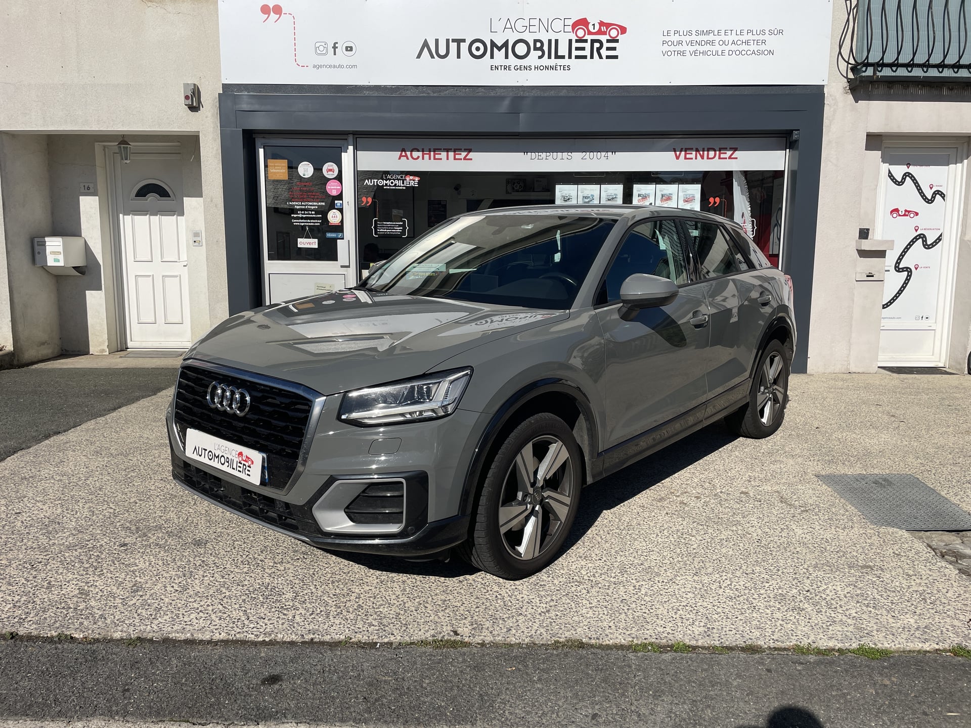 Audi Q2 1.0 TSI S-Tronic 116 cv Boîte auto DESIGN LUXE - APPLE CAR 2ÈME MAIN