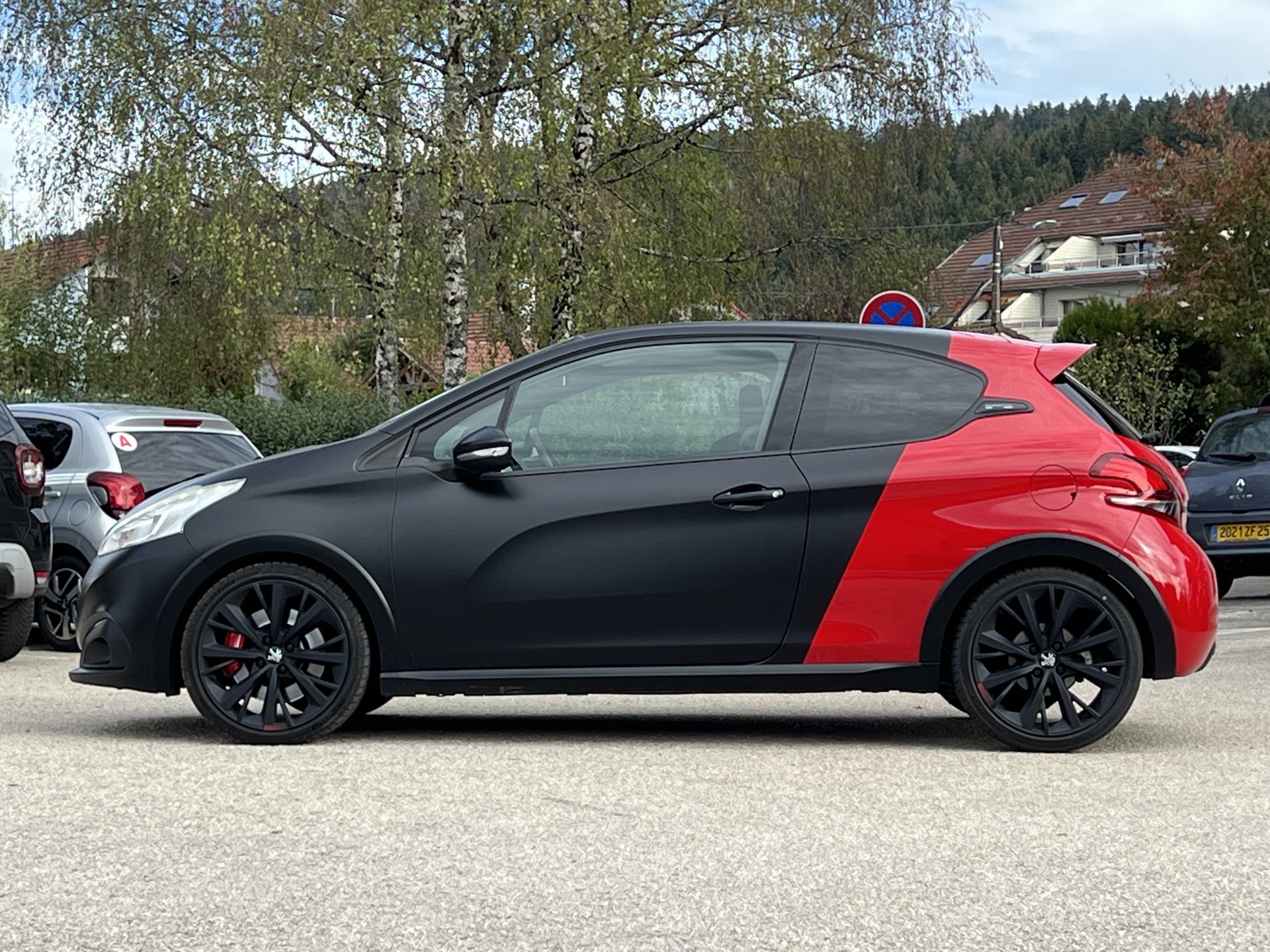 Peugeot 208 GTI 1.6 THP 208ch BPS Coupe franche — 2