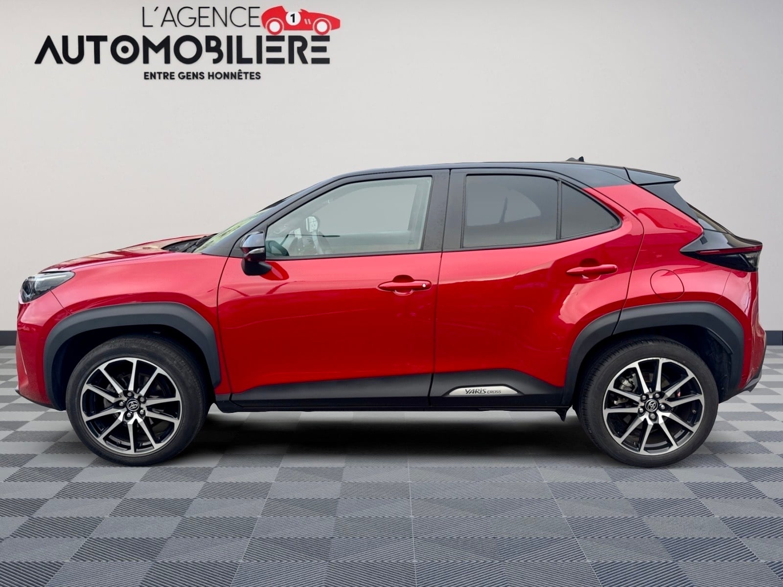 Toyota Yaris Cross 1.5 HYBRIDE 116H 2WD GR SPORT — 2