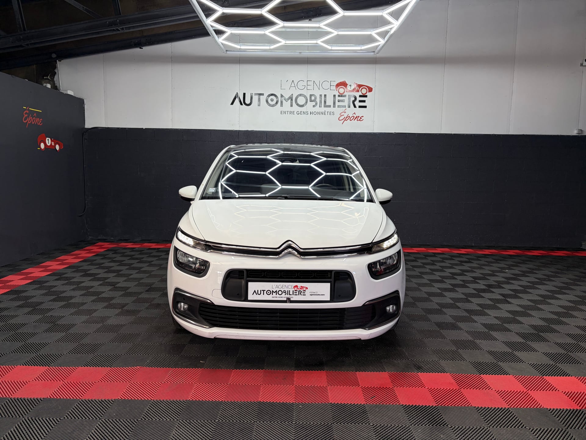 Citroen C4 Picasso 1.5BlueHDI 120 BUSINESS+ — 2