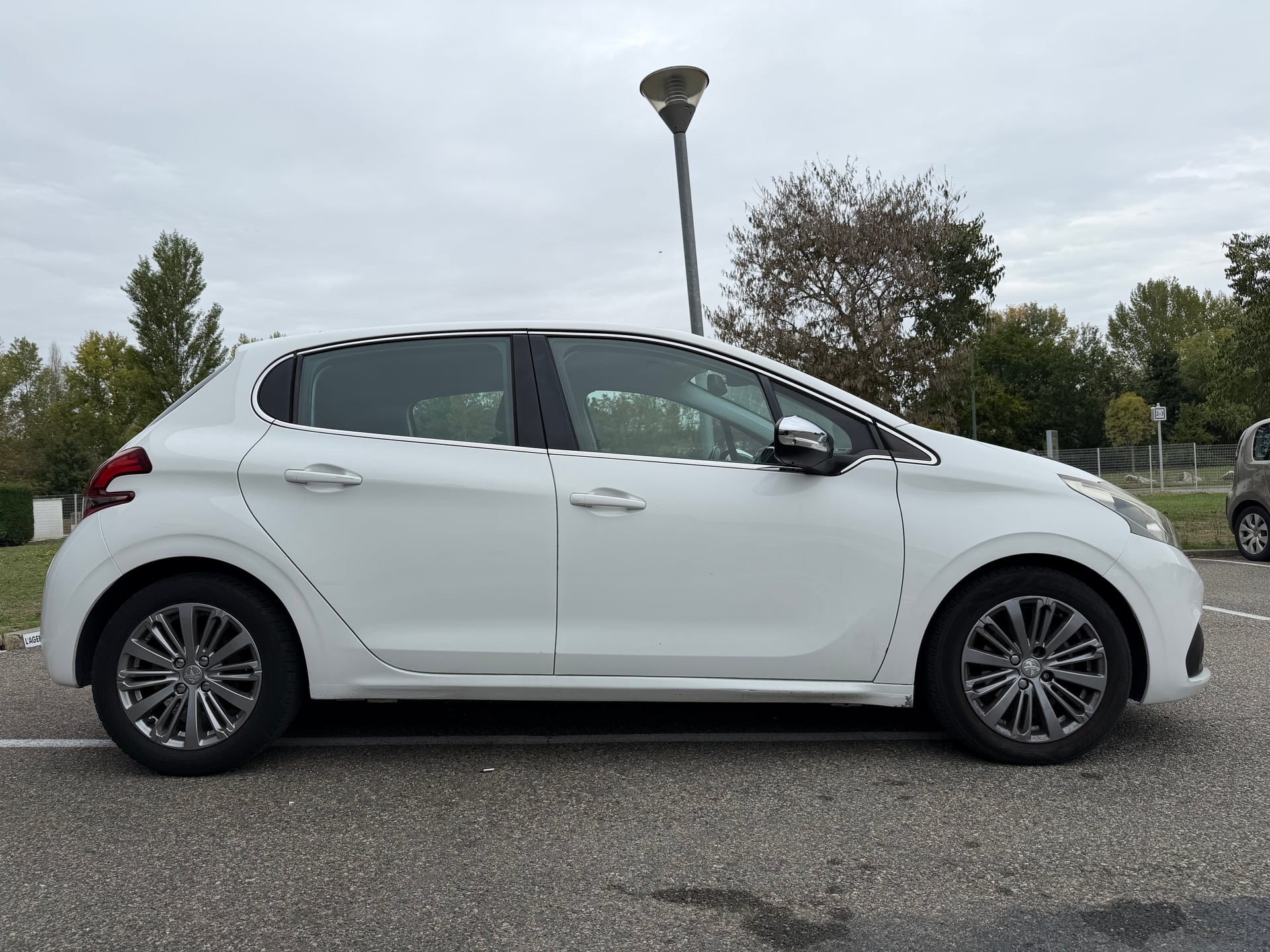 Peugeot 208 1.2 Courroie de distribution Neuve — 2
