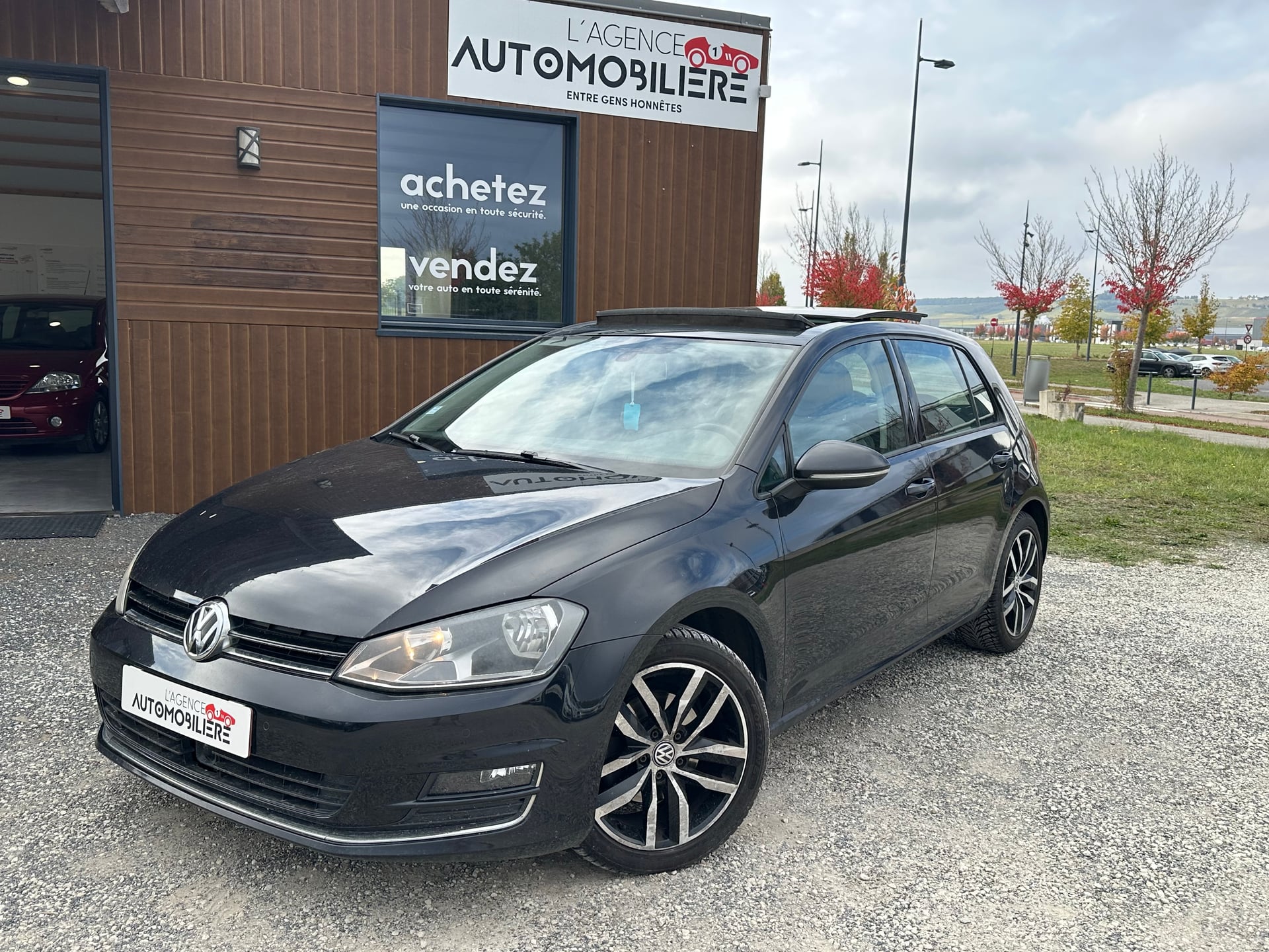 Volkswagen Golf VII 1.6 TDI 105 CH
