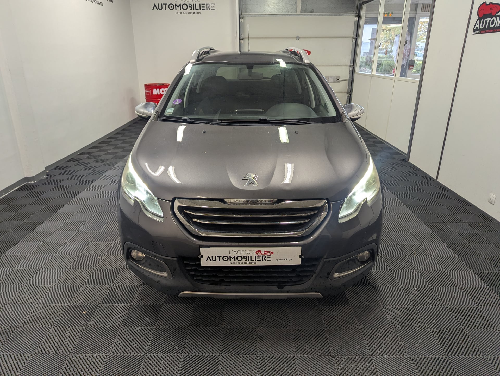 Peugeot 2008 1.2 VTI 12V 82 CV STYLE + COURROIE CHANGÉE — 2