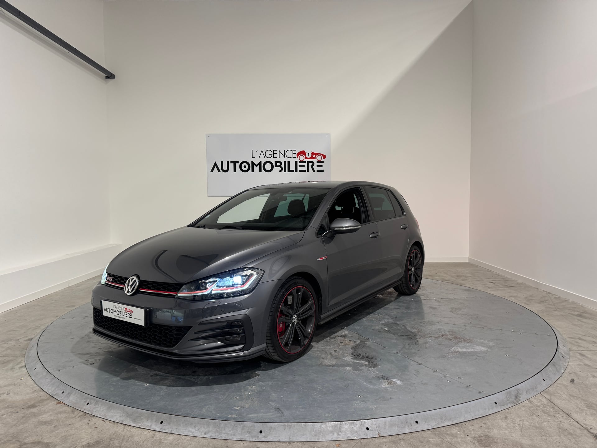 Volkswagen Golf 7.5 GTI Performance 245ch DSG7 Virtual cockpit E85