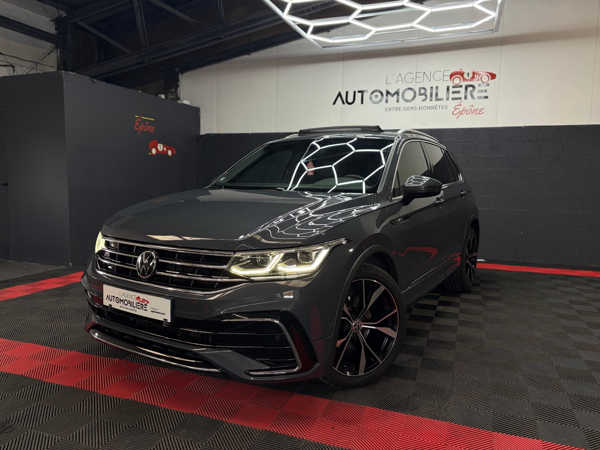 Volkswagen Tiguan 2.0 TDI 150 R-LINE