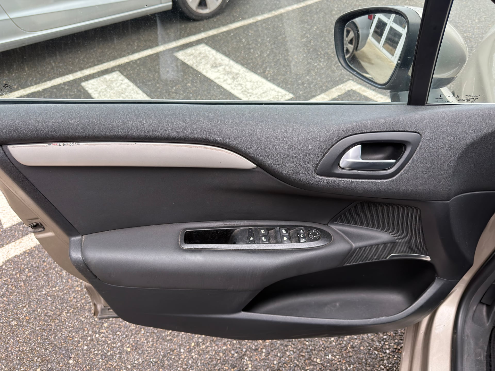 Citroen C4 1,6L HDI — 21