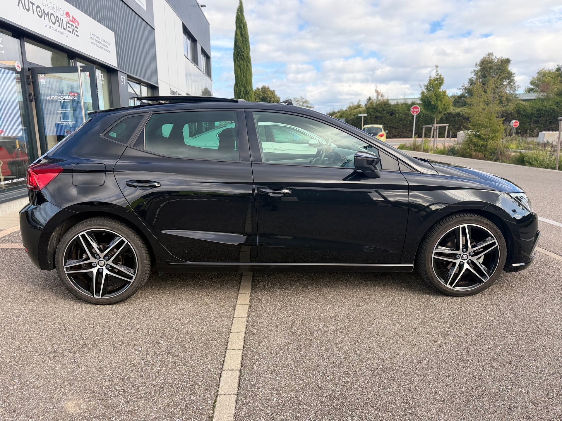 Seat Ibiza FR XCLUSIVE 1.0 TSI 12V DSG7 110CV - GARANTIE 12 MOIS — 32