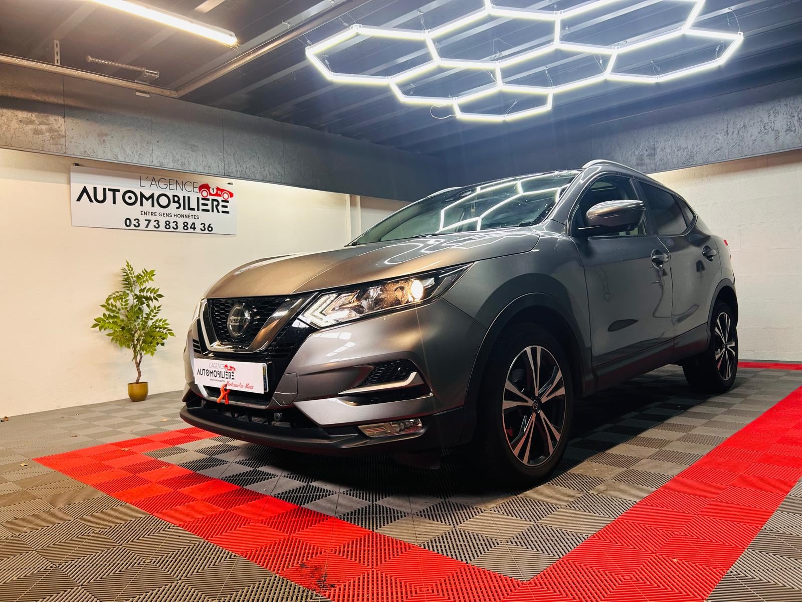Nissan Qashqai II Phase 2 (J11E) 1.5 dCi 2WD DCT7 S&S 115 cv Boîte auto