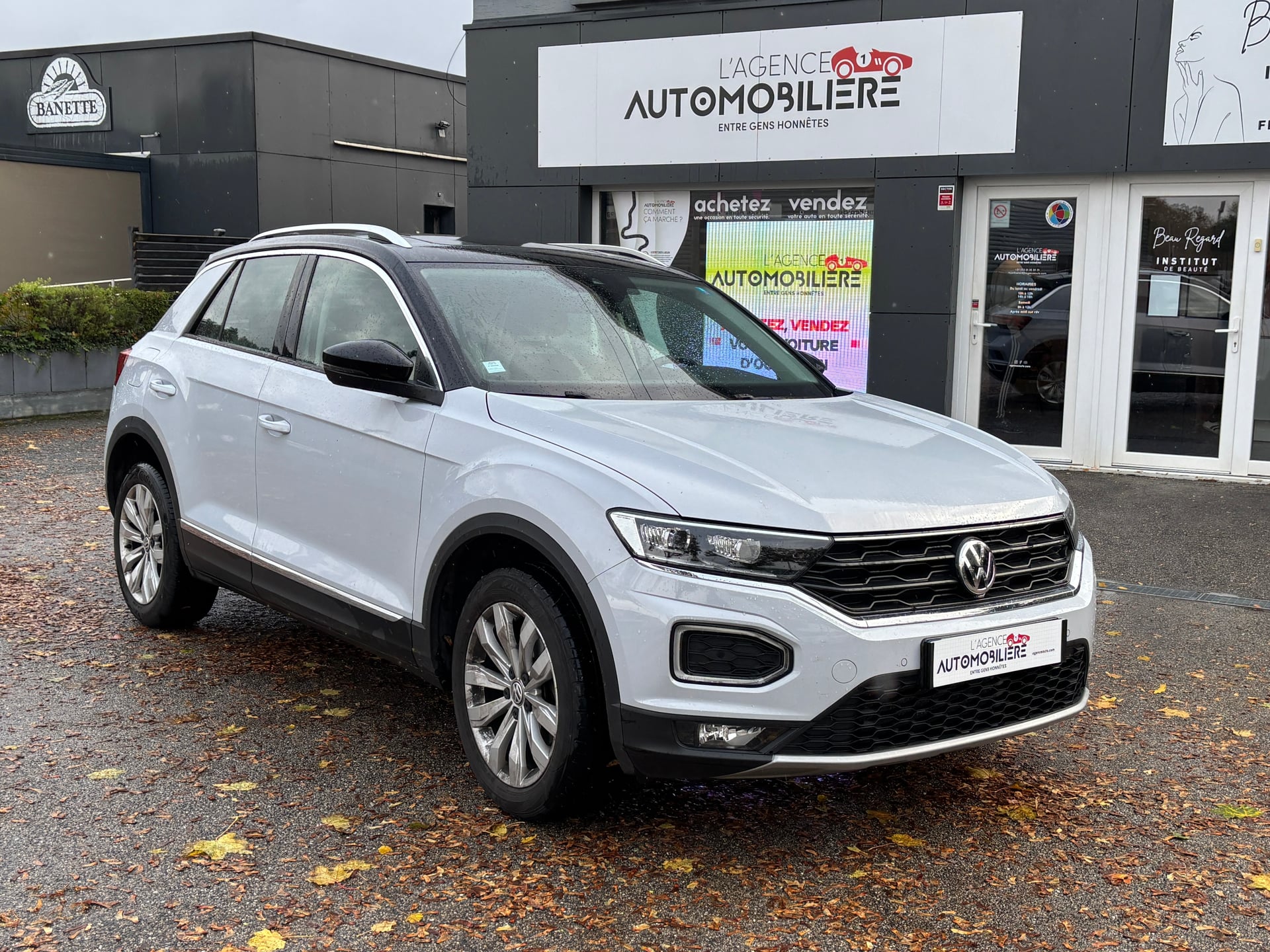 Volkswagen T-roc 1.5 TSI EVO 150 ch CARAT BVM6 - TOIT OUVRANT - PHARES LED - REGULATEUR ADAPTATIF
