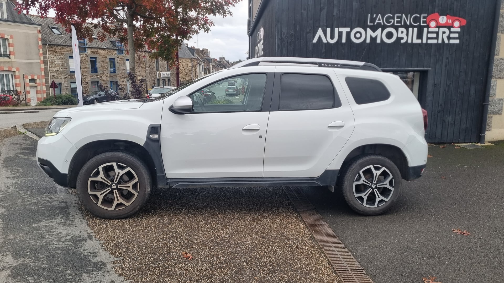 Dacia Duster DUSTER PRESTIGE TCE 100 4x2 — 35