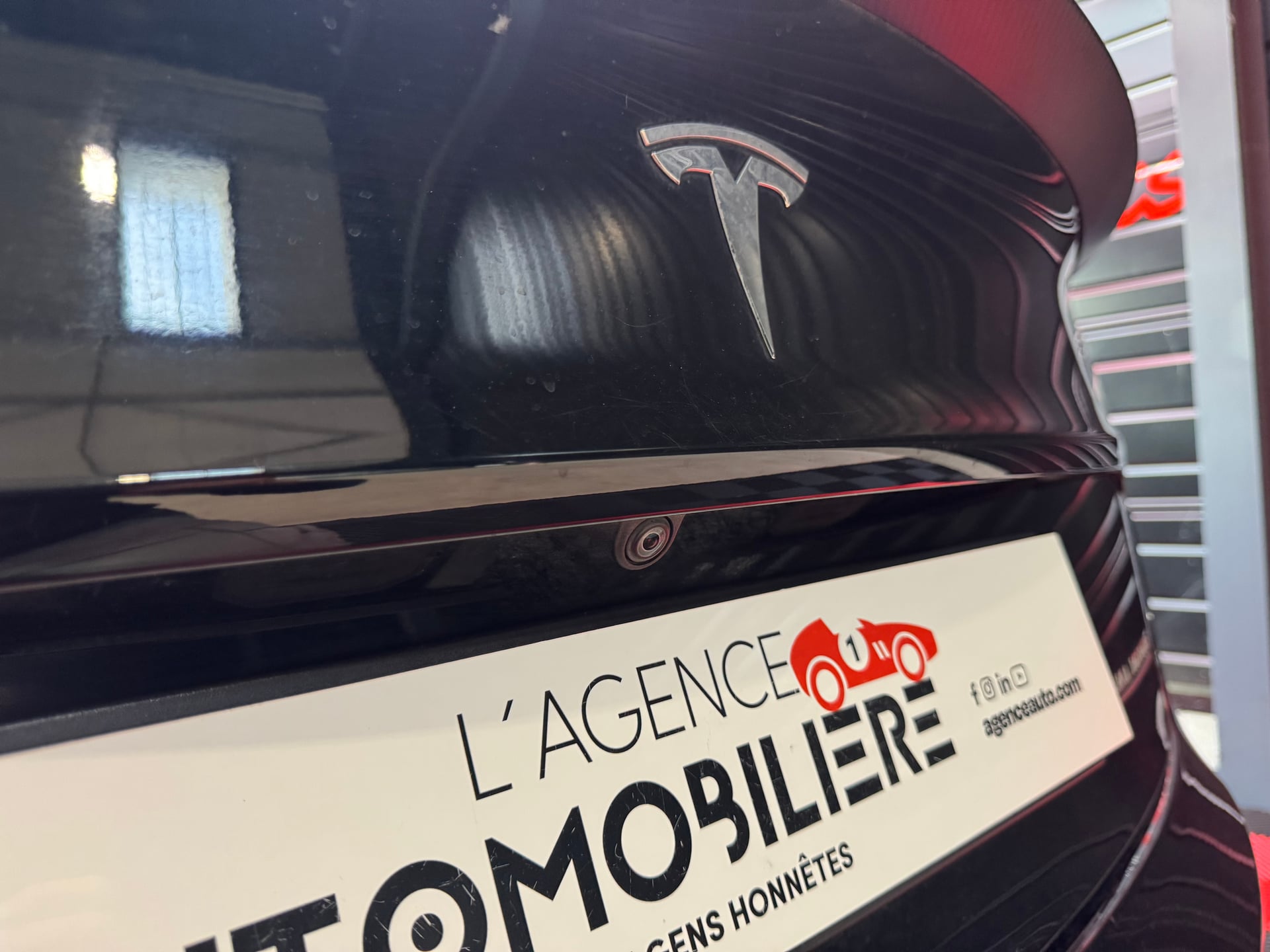 Tesla Model 3 Performance dual motor — 38