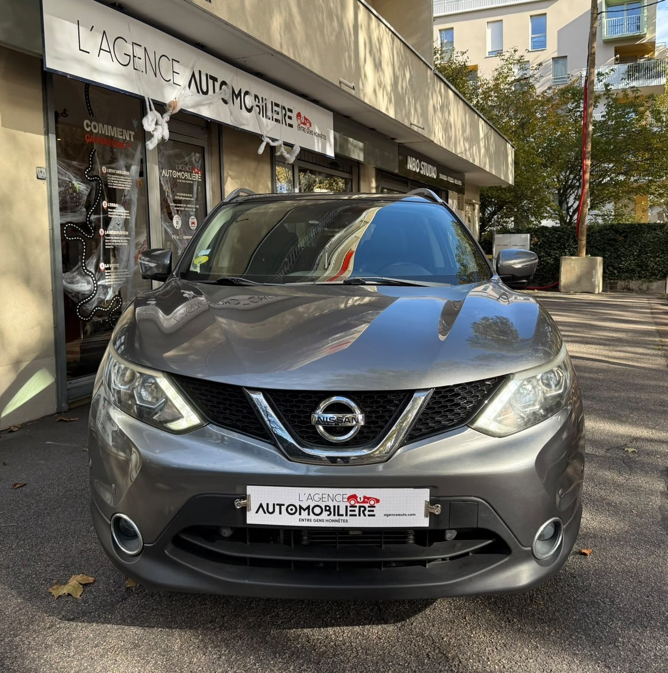 Nissan Qashqai II 1.6 DCI 130 TEKNA XTRONIC - CAMERA 360 - GARANTIE 6 MOIS -SIEGES CHAUFFANTS — 2