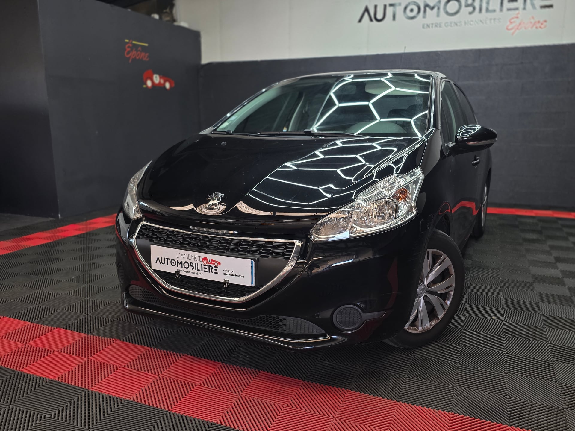 Peugeot 208 1.2 PureTech Style 82 Ch