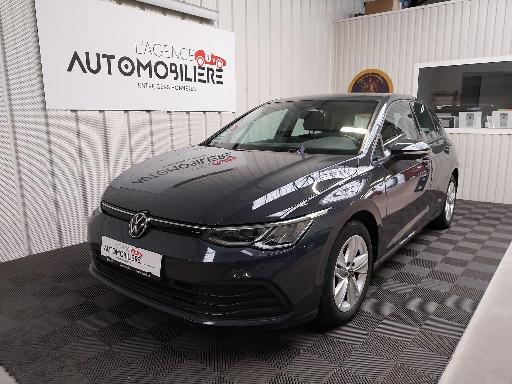 Volkswagen Golf Life