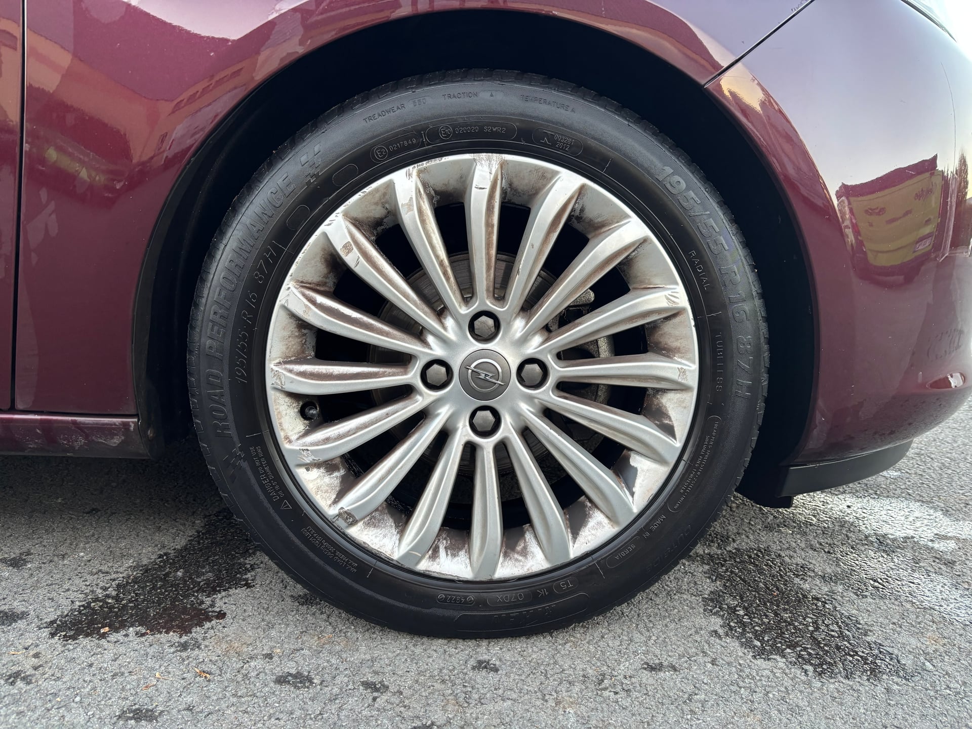 Opel Adam 1.4 Twinport 87ch Glam — 26