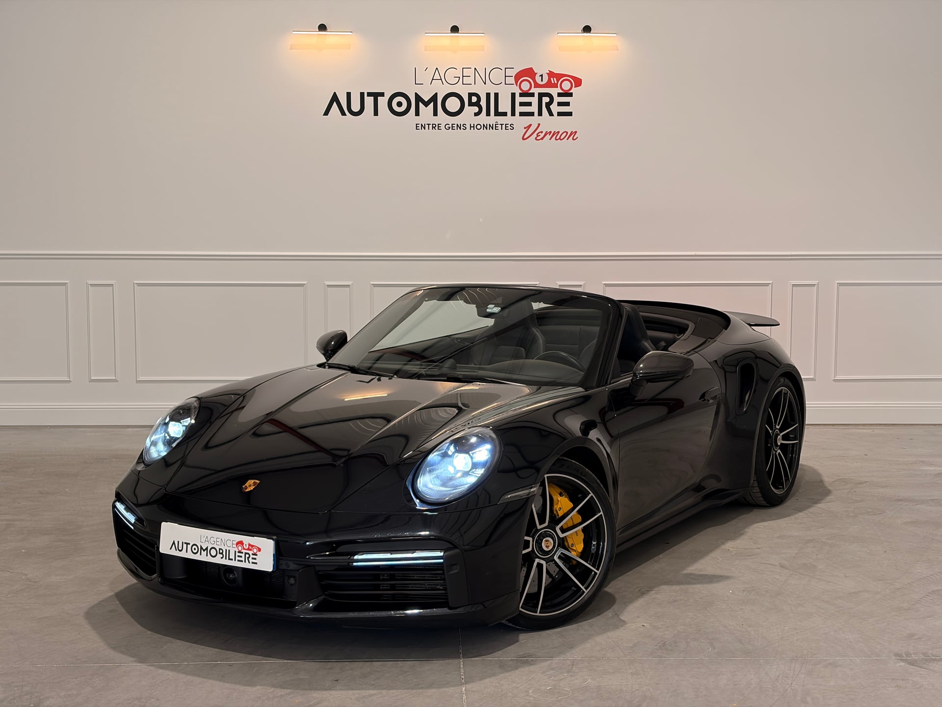 Porsche 911 TURBO S (992) CABRIOLET 3.8 650 PDK — 2