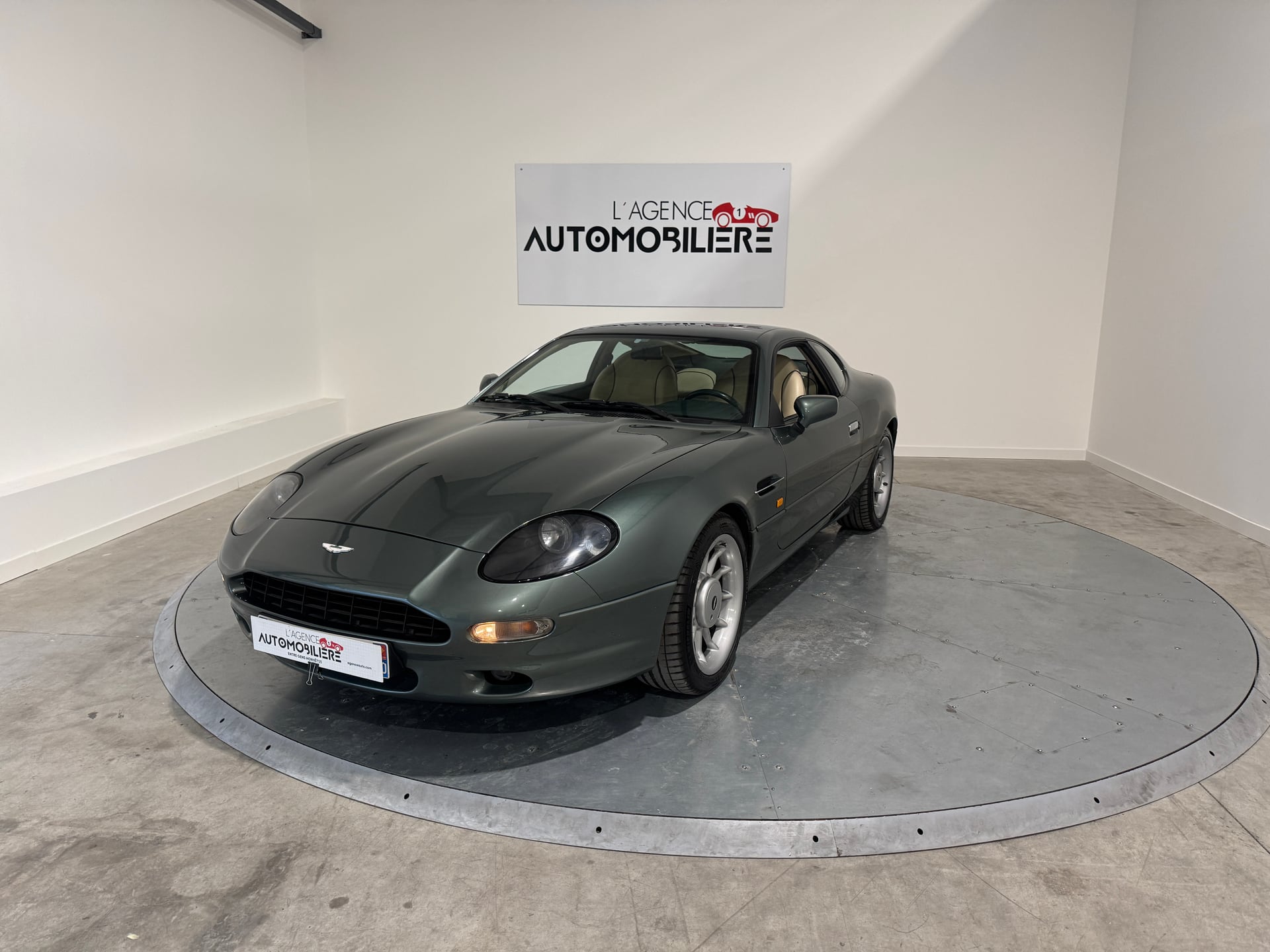 Aston Martin DB7 3.2l 340cv Lagonda