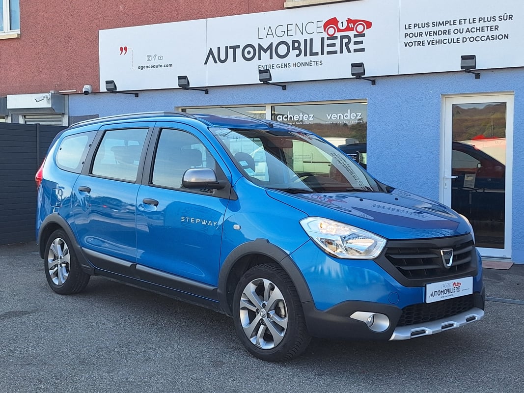 Dacia Lodgy 1.2 TCe 115 ch Stepway 7 places — 1